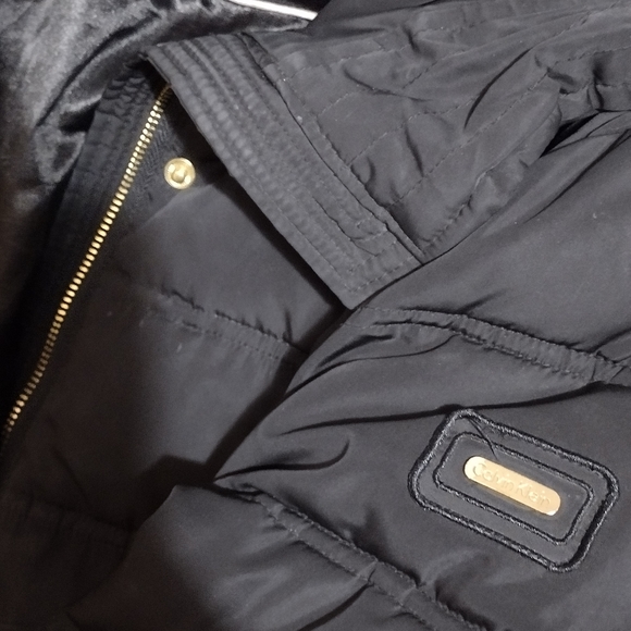 Calvin Klein Lg black puffy jacket - Picture 2 of 3